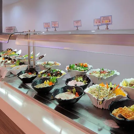 Ξενοδοχείο νέστωρ Αγία Νάπα