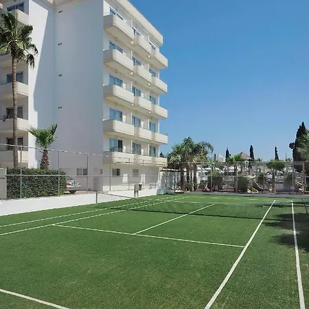 Nestor Hotel