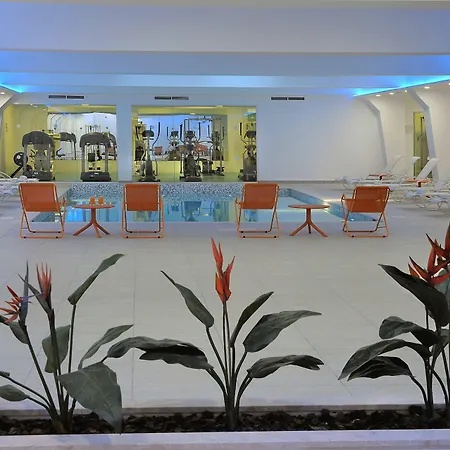 ネストル アヤナパ