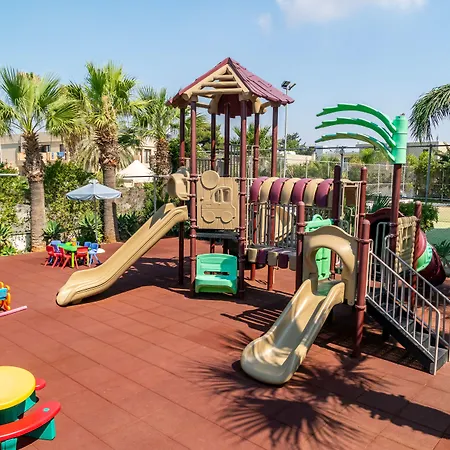 ネストル アヤナパ