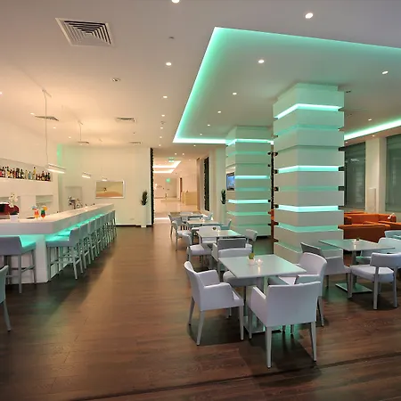Nestor Hotel