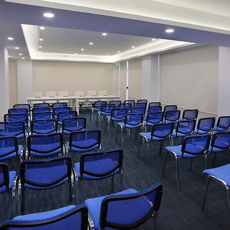 νέστωρ Αγία Νάπα