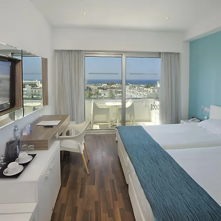 Отель Nestor Айя-Напа