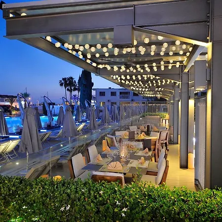 Nestor Hotel 4*
