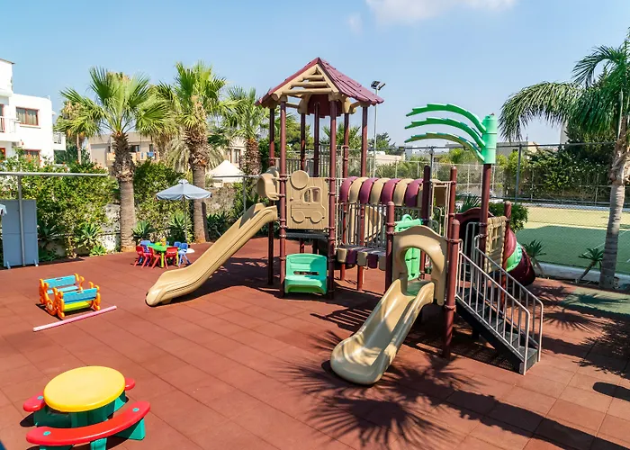 νέστωρ Αγία Νάπα